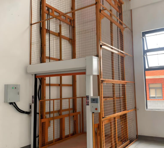 绥棱升降货梯是特种设备码